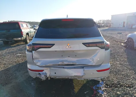 2025 Mitsubishi Outlander Se 2.5 2Wd from USA, damaged, VIN JA4J3VA80SZ032016